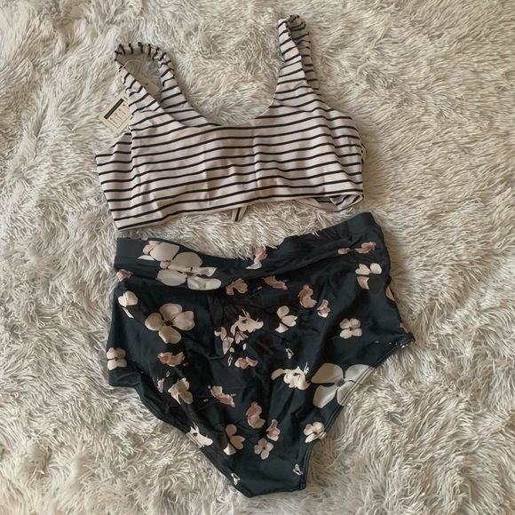 NWT SheShow Avidlove High Waisted Bikini Set Floral Striped Keyhole Swim suit - Picture 8 of 13